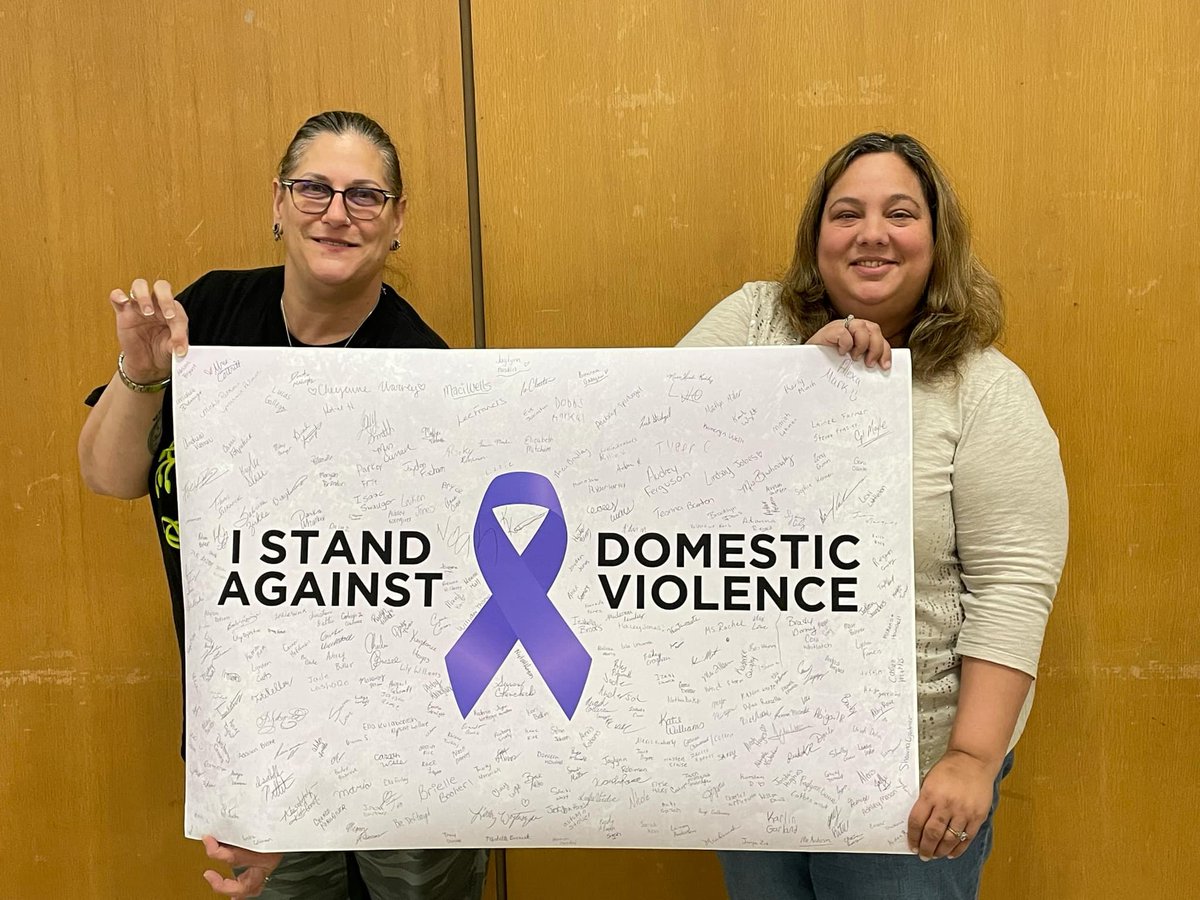 This National Crime Victims’ Rights Week, YWCA Wheeling stands in solidarity with those who have experienced violence, exploitation, and loss. We see your courage. We honor your resilience.

💬 Need help? We’re here.
📞 1-800-698-1247

#NCVRW2025 #YWCAWheeling #VoicesOfHope