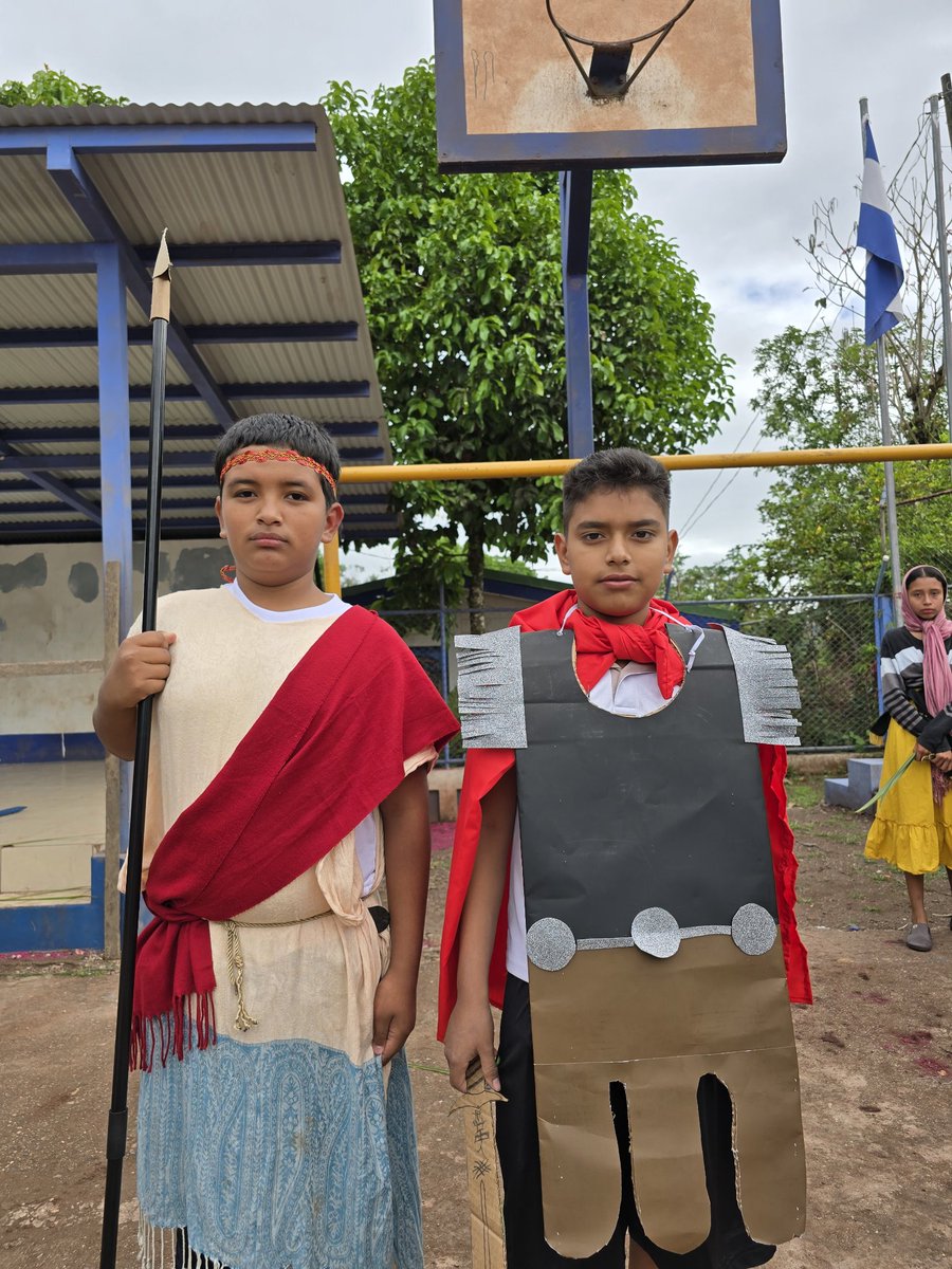 InstitutoLopez's tweet photo. Presentaciones Teatrales Estudiantiles Realizando Socio Dramas Con Vestimentas Alusivas A La Época,  Caracterizando Historia Y Personajes Como Parte De La Celebracion De Tradiciones De Cuaresma.

"𝐋𝐚 𝐉𝐮𝐝𝐞𝐚"
@minednicaragua @JinotegaWiwili https://t.co/JG5lOrl5ZY