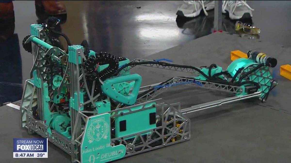 FOX 32 News tweet media