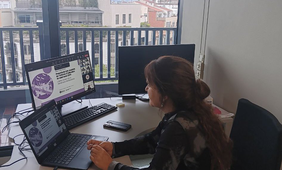 Gemma Tarafa (@gemmatarafa) on Twitter photo Conèixer l’estat de salut dels nostres municipis és clau per fer polítiques públiques efectives
L’informe d’indicadors de salut local ens dona les eines per cuidar millor la vida de la gent.
Gràcies a l’equip de Salut Pública de la <a href="/diba/">Diputació de Barcelona</a> per fer-ho possible!
Enllaç a l’informe👇 Conèixer l’estat de salut dels nostres municipis és clau per fer polítiques públiques efectives
L’informe d’indicadors de salut local ens dona les eines per cuidar millor la vida de la gent.
Gràcies a l’equip de Salut Pública de la <a href="/diba/">Diputació de Barcelona</a> per fer-ho possible!
Enllaç a l’informe👇