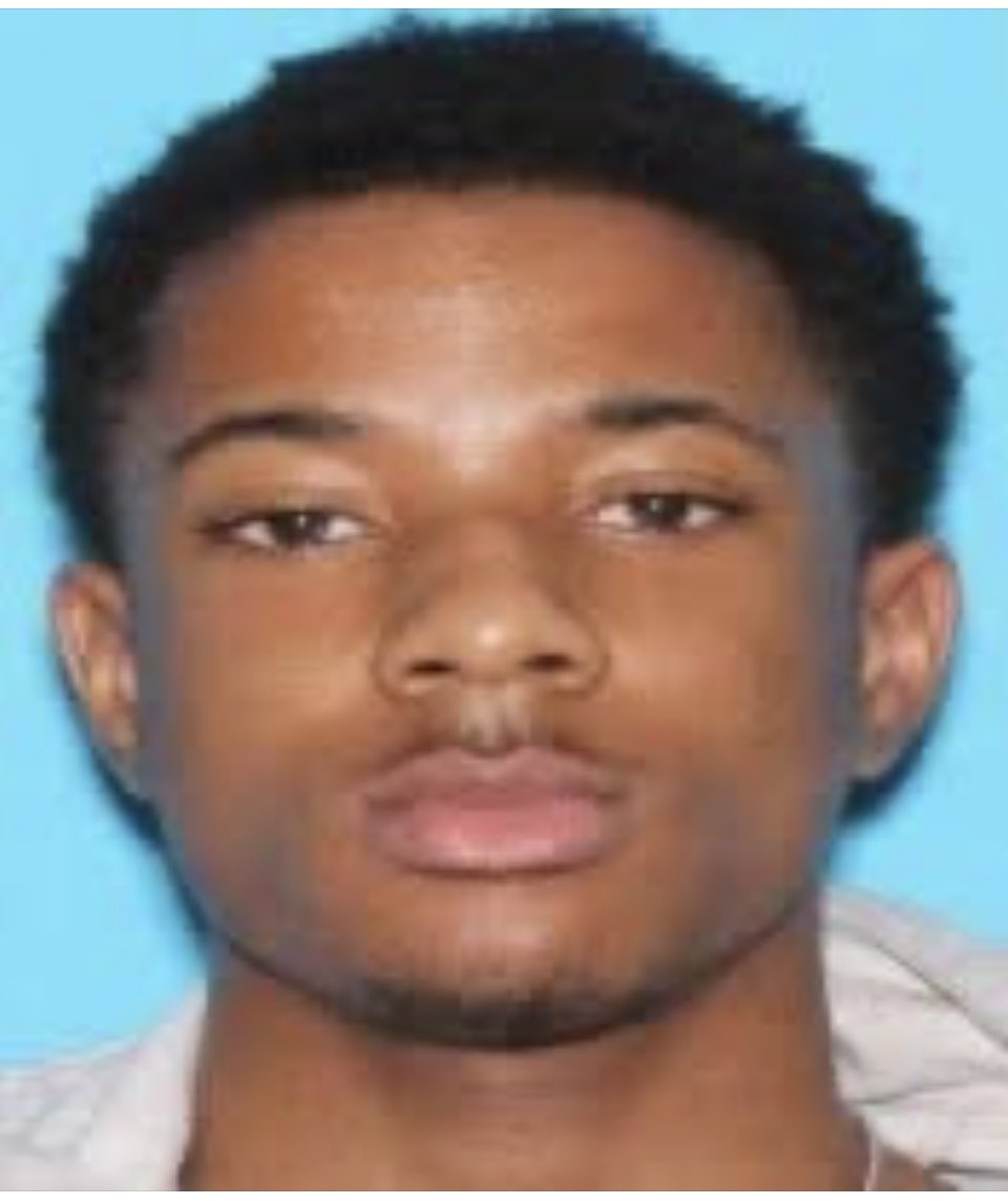 BOLO
Fugitive Wanted for KCMO Homicide 
*CASH REWARD*