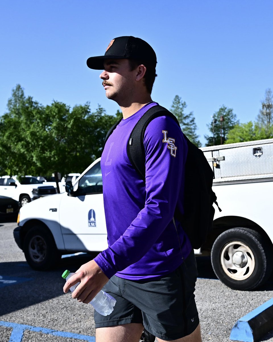 LSUbaseball's tweet photo. Off To The Plains ✈️ https://t.co/IadlZXW2OI