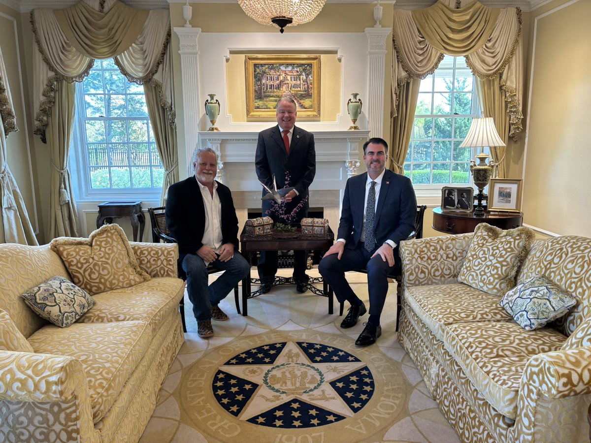 Thank you <a href="/GovStitt/">Governor Kevin Stitt</a> for meeting with <a href="/chickashaedc/">chickashaedc</a> to discuss economic development in rural Oklahoma! Big things coming t Chickasha soon!