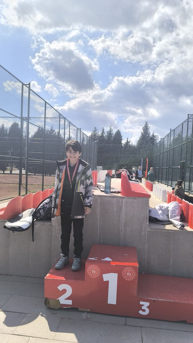 Mahonii5656's tweet photo. GSB Manisa 💪🥇🥈
23 Nisan Ulusal Egemenlik ve Çocuk Bayramı Turnuvası.
Muhammed Akif ceylan - il birincisi 🥇
Selim atalmış - il ikincisi 🥈 
Pelin Alagöz - il ikincisi 🥈 
@ozturkyunus45
@Levent_Tokay 
@gunes_kbas https://t.co/fTnCIulLL2