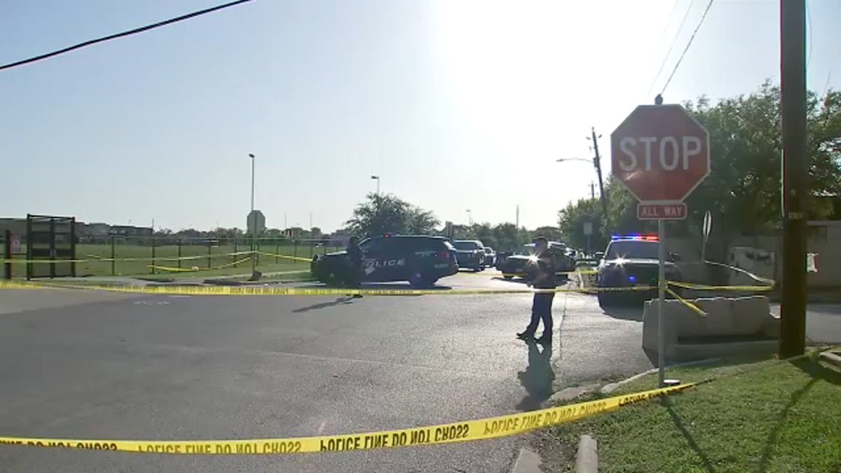 Deeply concerned about the shooting near Wisdom HS, but grateful the students will be okay. I’ve reached out to school leadership to offer support. Student safety and well-being remain my top priority. Please keep all affected in your prayers. abc13.com/post/suspects-…