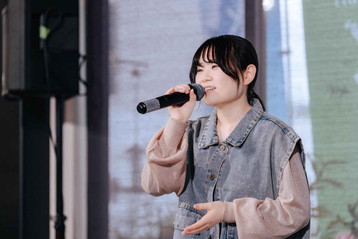 qdepY4jsFwXa2Y1's tweet photo. 2025年4月6日(日) 水色時代⑤
#水色時代 #ICHICAFE ＃配信番組
#佐藤純蓮 @violet21451130 #JK3
五番手は佐藤純蓮（さとうすみれ）さん
数々の賞を受賞してきた実力は本物
素敵な歌声に酔いしれました
カバーも自分の曲にしている、そんな印象
完成された感もありますが、まだまだ伸びるに間違いなし♬ https://t.co/yS3tfusN7q
