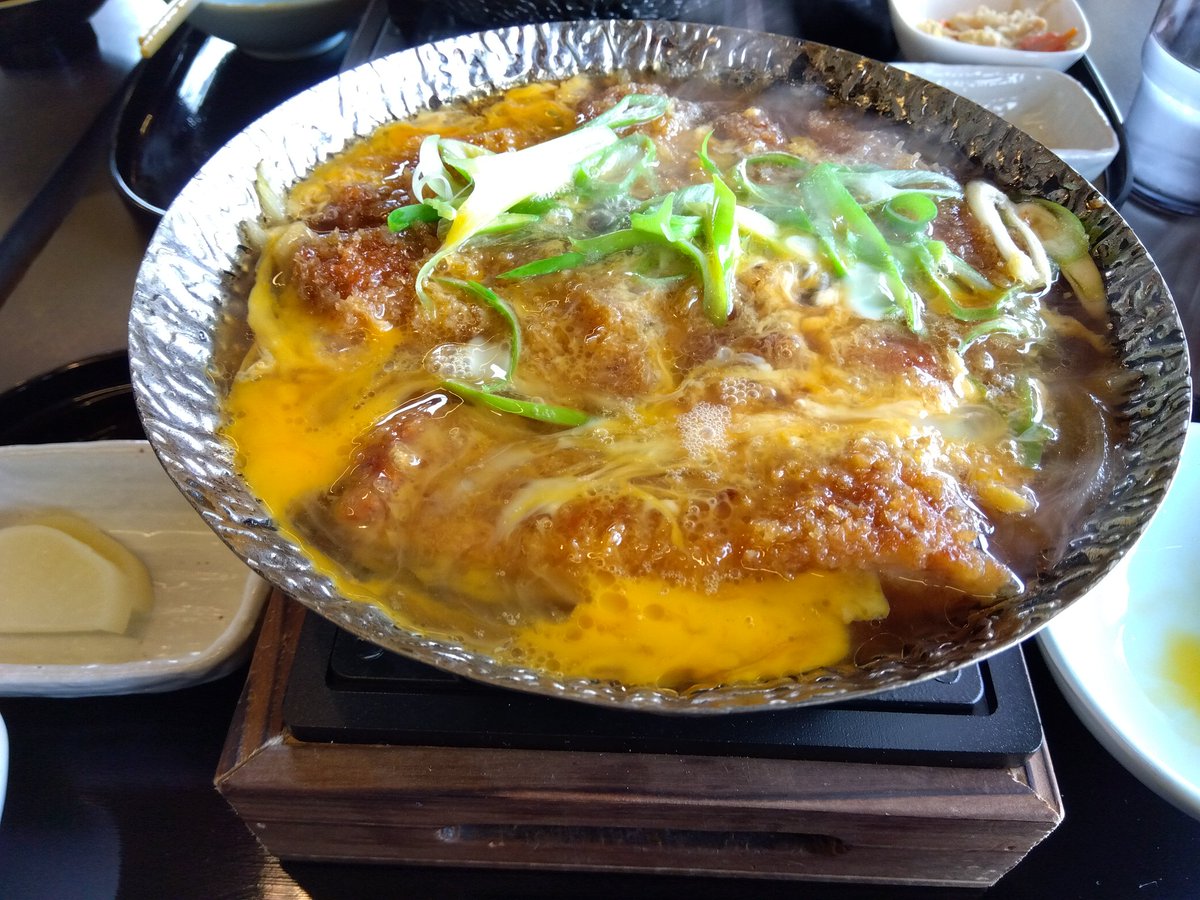 24kao24's tweet photo. 剛くんお誕生日おめでとう🌟
素敵な1年になりますように🌟

今日はお友達と奈良でのんびり過ごしてました。気の向くままのんびり過ごしすぎて、ならまちに行く時間がなかったです（笑）

#堂本剛46回目誕生祭_0410 
#堂本剛誕生祭 https://t.co/tgH16jhtbi