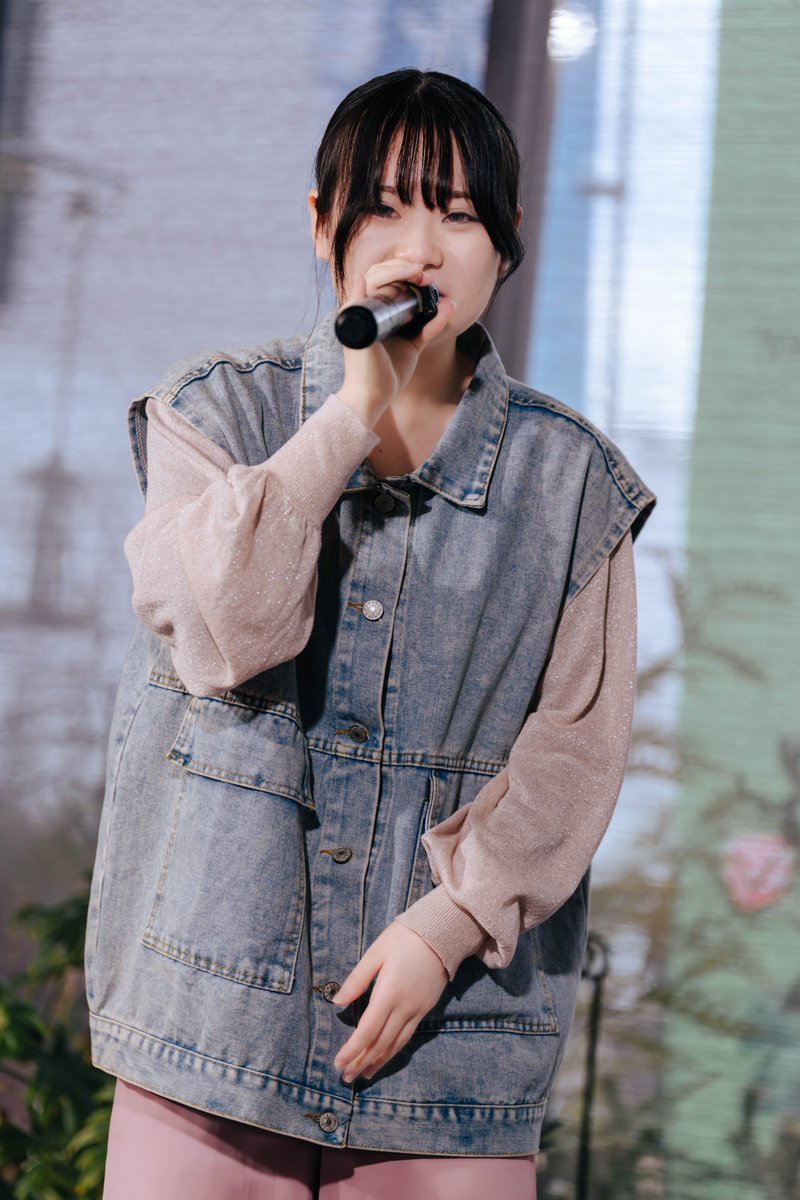 qdepY4jsFwXa2Y1's tweet photo. 2025年4月6日(日) 水色時代⑤
#水色時代 #ICHICAFE ＃配信番組
#佐藤純蓮 @violet21451130 #JK3
五番手は佐藤純蓮（さとうすみれ）さん
数々の賞を受賞してきた実力は本物
素敵な歌声に酔いしれました
カバーも自分の曲にしている、そんな印象
完成された感もありますが、まだまだ伸びるに間違いなし♬ https://t.co/yS3tfusN7q