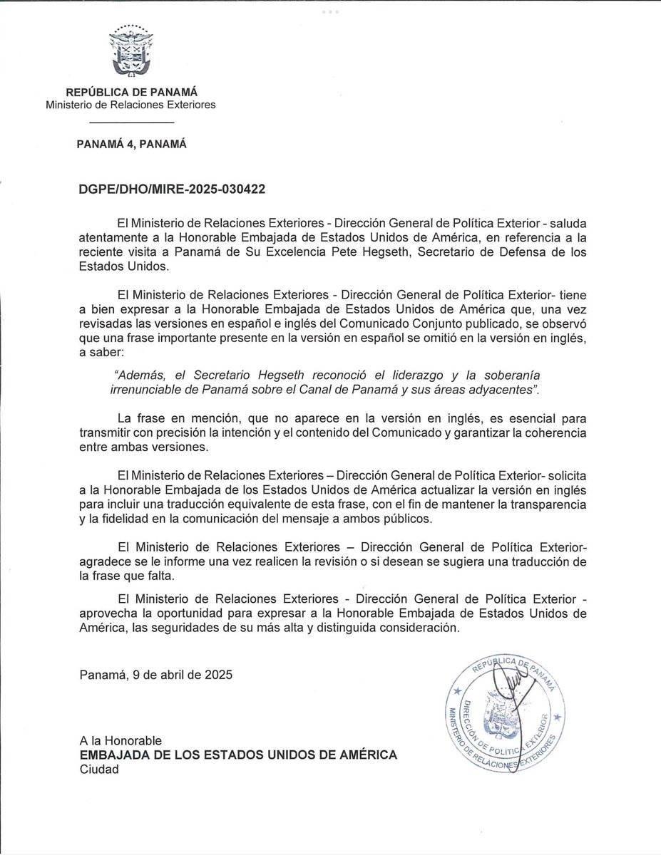 La <a href="/CancilleriaPma/">Cancillería de Panamá</a> comunicó a la embajada de Estados Unidos en Panamá, que en la versión en inglés sobre la visita del @SecDef , omitieron incluir:

"El Secretario Hegseth reconoció el liderazgo y la soberanía irrenunciable de Panamá sobre el Canal de Panamá y sus áreas