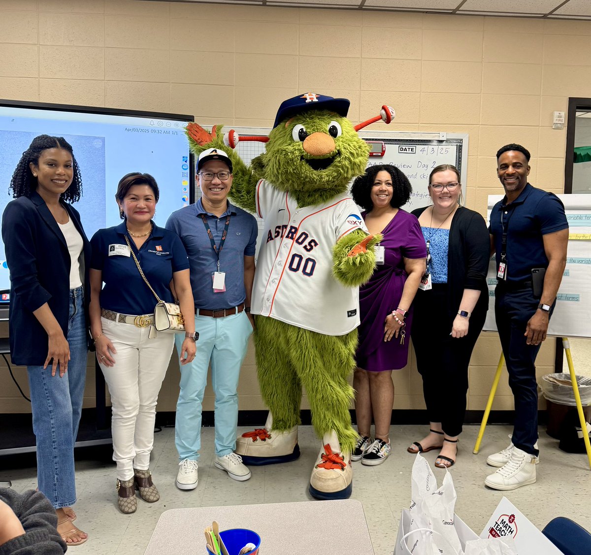 DrResillaEd's tweet photo. Last week, I had the opportunity to celebrate Mr. Molito named ConocoPhillips Math Teacher of the Month. I took the opportunity to recruit for our M. Ed and Ed. D in Educational Leadership Programs and visit our doctoral student, Plummer MS principal Detrick McAfee. https://t.co/GpOruI7JFi