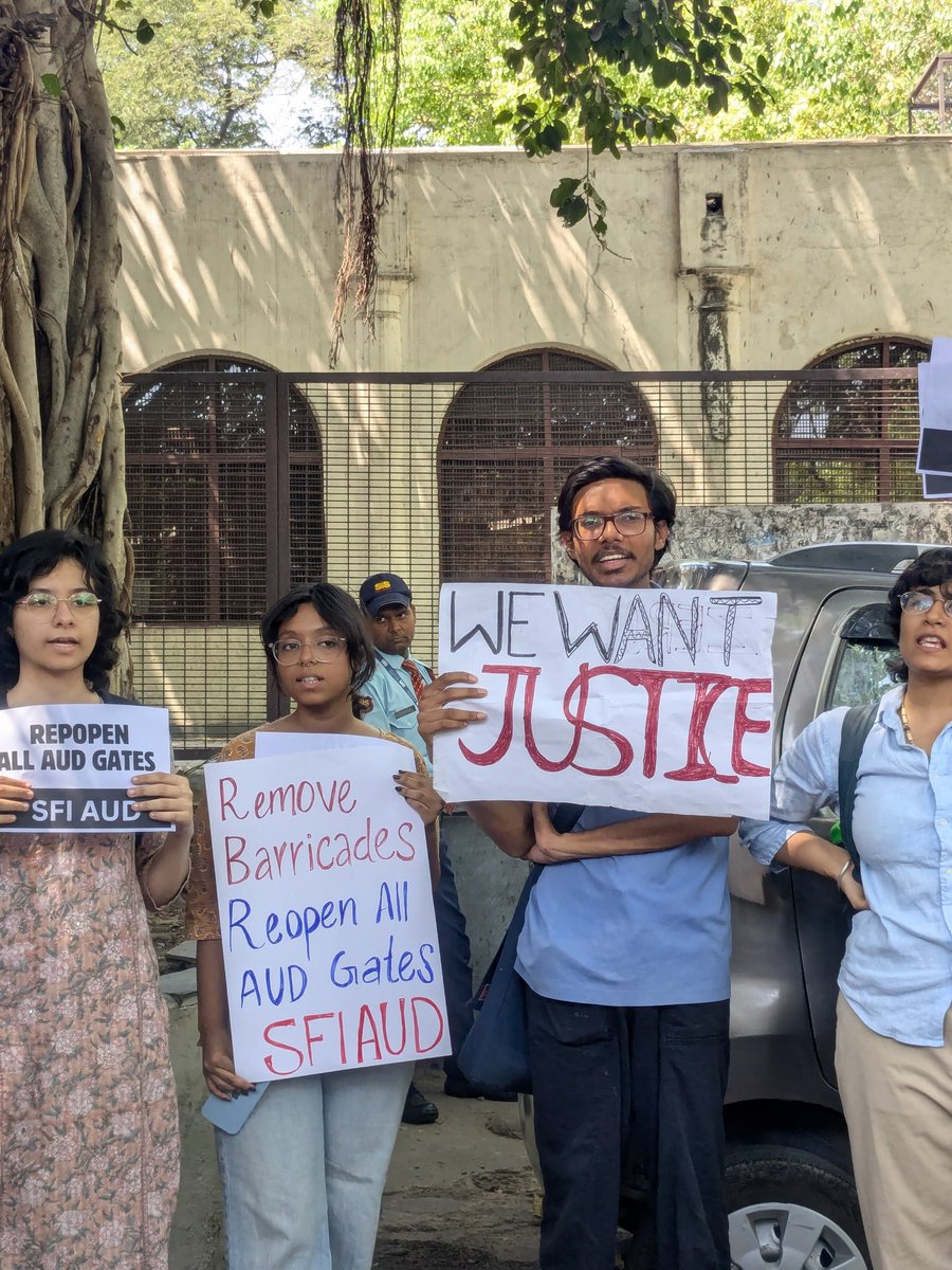 S0hanKumar's tweet photo. We demand:
📢 #RevokeSuspensions
📢 #EndRepressionAtAUD
📢 #LetStudentsProtest
📢 #JusticeForNadiaAnanHarsh
📢 #AUDHungerStrike
This is more than a campus issue.
It’s a battle for what kind of university—and country—we want to live in.
✊🏽 RT & spread the word. https://t.co/eb6JMaCazd
