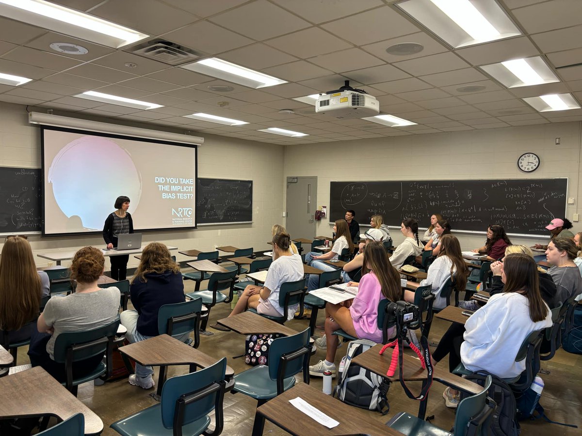 MSU_NRTC's tweet image. OIB-TAC Project Director Kendra Farrow recently spoke to students in the College of Education Ambassador Class at Mississippi State University about the NRTC and our research projects. 

#NIDILRR #NRTC #mississippistateuniversity #msstate #CollegeofEducation #Outreach