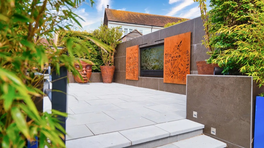 LUXAVO1's tweet photo. Bringing smart technology into outdoor spaces—be it a garden, patio, veranda, or terrace—is transforming how we interact with the exterior environments of our homes and commercial properties. #Luxavo #Lutron #Control4 #Crestron #Gardentechnology #outdoors

https://t.co/TyEtW4HXtD https://t.co/s0acMoXHp1