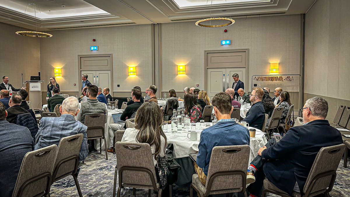 aaron_britton_'s tweet photo. Delighted to be a part of the International Franchise Association Market Entry Seminar today where my colleagues and I presented in UK Funding &amp; Economy. 
#natwestbusiness #franchising
@NatWestBusiness @Franchising411 https://t.co/KDDh5vb8Qd