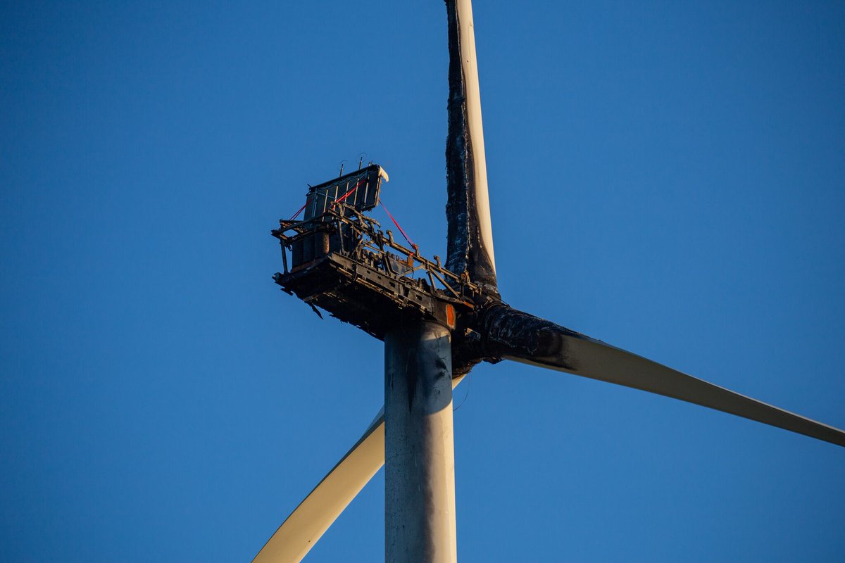 As onshore wind scales up, so do safety risks. New guidance is here to help manage fire, equipment &amp; weather-related threats. We're supporting the sector with proactive strategies. Learn more: bit.ly/3Ek9H9J

#FireSafety #Compliance #RenewableEnergy
