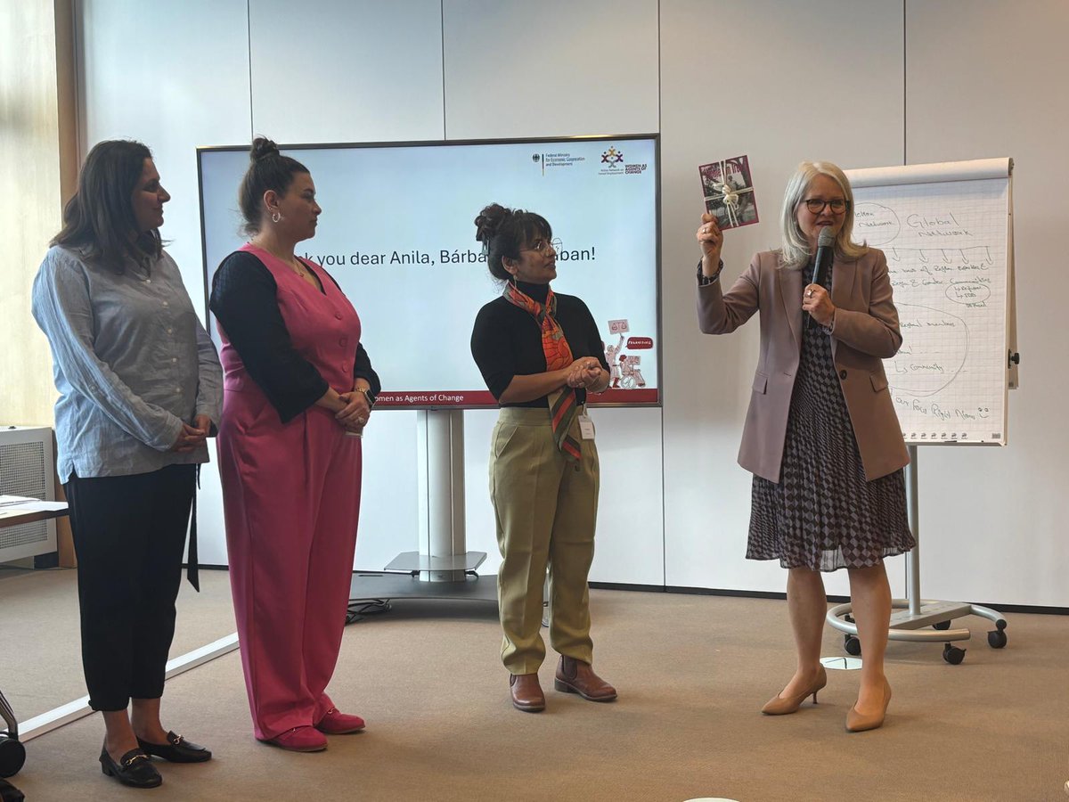 wphfund's tweet image. STILL ON A HIGH from Day 2 of the Annual Meeting of the Action Network on #ForcedDisplacement — held in partnership with @BMZ_Bund — where displaced women and girls from around the world came together to drive lasting change.

🧵👇