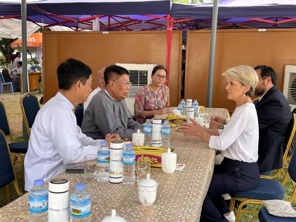 zawmoethant71's tweet photo. Her morals were being questioned by many, &amp; long-time businessman who had been a good business partner with #China came to #Myanmar when the Earthquake was over.
@UN envoy #JulieBishop, &amp; junta FM #ThanSwe discuss about quake response.

https://t.co/GFAD4ByU2P
#2025Apr10Coup https://t.co/dpZFZ71BoP