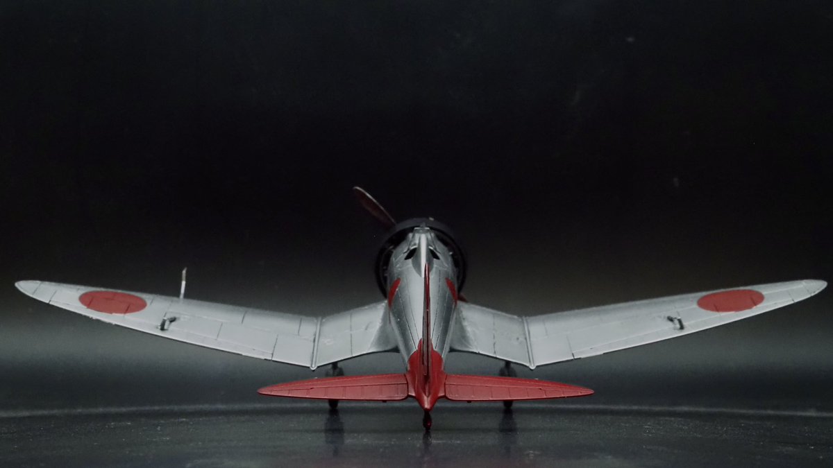 FuwakuT's tweet photo. #春の日軍祭2025
#完成
帝国海軍 九試単座戦闘機、完成。
逆ガルの翼が美しい機体ですね。
あえて銀色の機体で仕上げてみました。
#プラモデル
#Ka14
#ファインモールド
#新作 https://t.co/EyqFykUHHJ