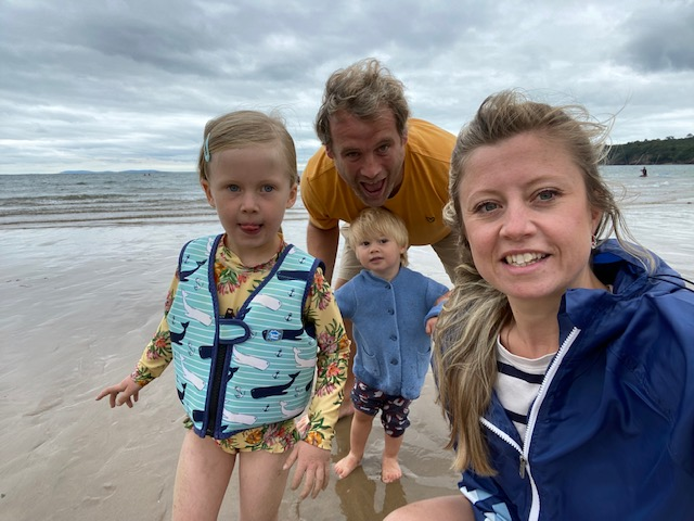 pip davis tweet media