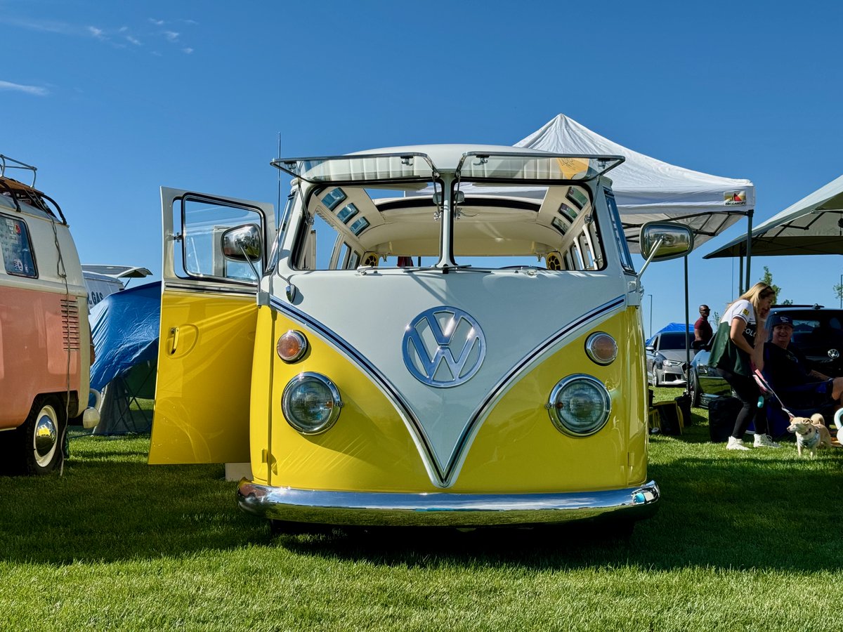 Matt Raible (@mraible) on Twitter photo Today, 21 years ago, I bought a 21-window VW Bus minutes after <a href="/DU_Hockey/">Denver Hockey</a> won a national title. I'm pumped they're trying for another one this weekend!
raibledesigns.com/rd/entry/20_ye…
#GoDU #VWBus #HefeTheBus Today, 21 years ago, I bought a 21-window VW Bus minutes after <a href="/DU_Hockey/">Denver Hockey</a> won a national title. I'm pumped they're trying for another one this weekend!
raibledesigns.com/rd/entry/20_ye…
#GoDU #VWBus #HefeTheBus