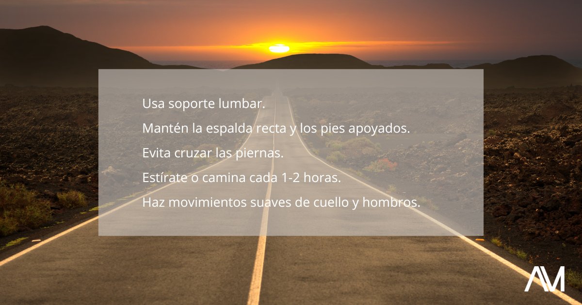 Los viajes largos pueden causar dolor de espalda, rigidez y mala circulación si no tomas precauciones. Aquí te dejamos 5 tips clave para proteger tu columna durante el trayecto:
Tu columna te acompaña a todas partes… ¡cuídala también cuando viajas!