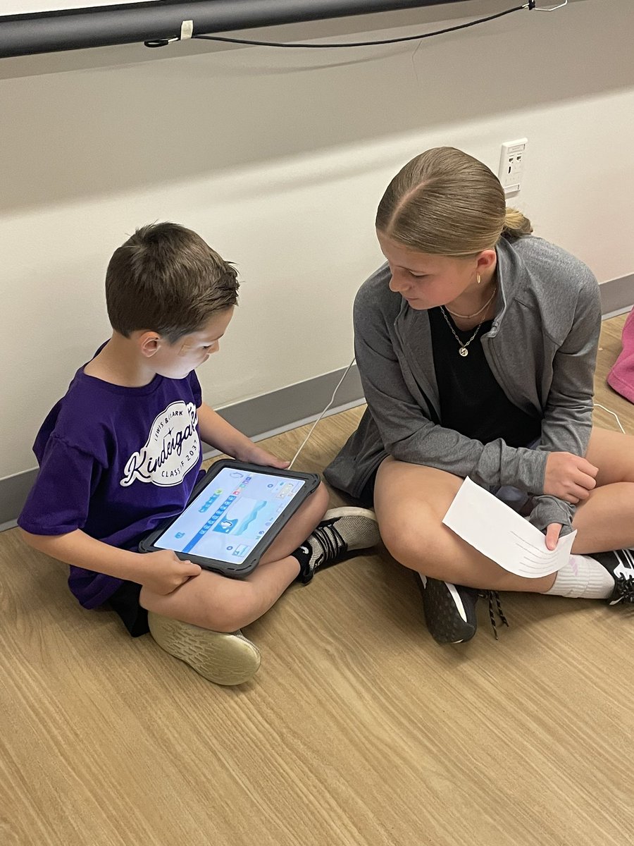 Andrea Wilson (@awilson0905) on Twitter photo These <a href="/lcblazers/">Lewis and Clark Elem</a> are sharing their coding projects with <a href="/heritagescoop/">Heritage MS</a> students. Look at the smiles. They love sharing what they have learned with the BIG kids. These <a href="/lcblazers/">Lewis and Clark Elem</a> are sharing their coding projects with <a href="/heritagescoop/">Heritage MS</a> students. Look at the smiles. They love sharing what they have learned with the BIG kids.
