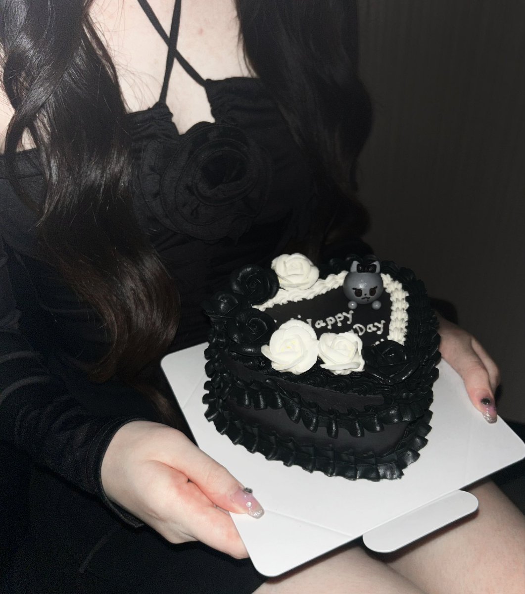 kari9q_ll's tweet photo. 태어나줘서 고마워.…✧*。

#春の女神カリナ生誕祭
#유지민_생일이다_기분_업
#Chapter25WithKarina https://t.co/evHd6Gc8lq