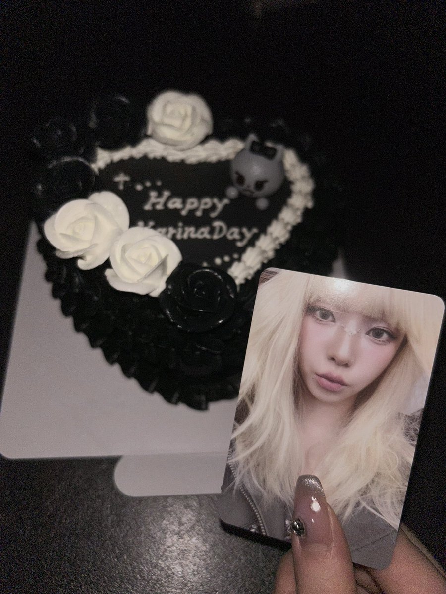 kari9q_ll's tweet photo. 태어나줘서 고마워.…✧*。

#春の女神カリナ生誕祭
#유지민_생일이다_기분_업
#Chapter25WithKarina https://t.co/evHd6Gc8lq