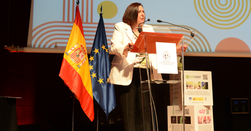 gobmapa's tweet photo. 💬 @BegoaBernal ha destacado la apuesta «decidida y continua» del Gobierno por impulsar la innovación agroalimentaria.

Hoy hemos celebrado una década de innovación en el sector agroalimentario a través de proyectos de grupos operativos supraautonómicos.

#AgroInnova