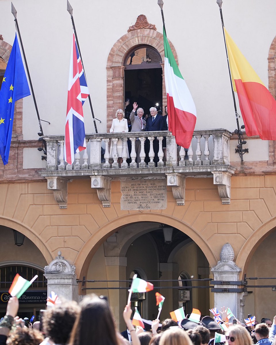 RoyalFamily's tweet photo. Ciao Ravenna! 👋🇮🇹 https://t.co/Z3YiWzXixe