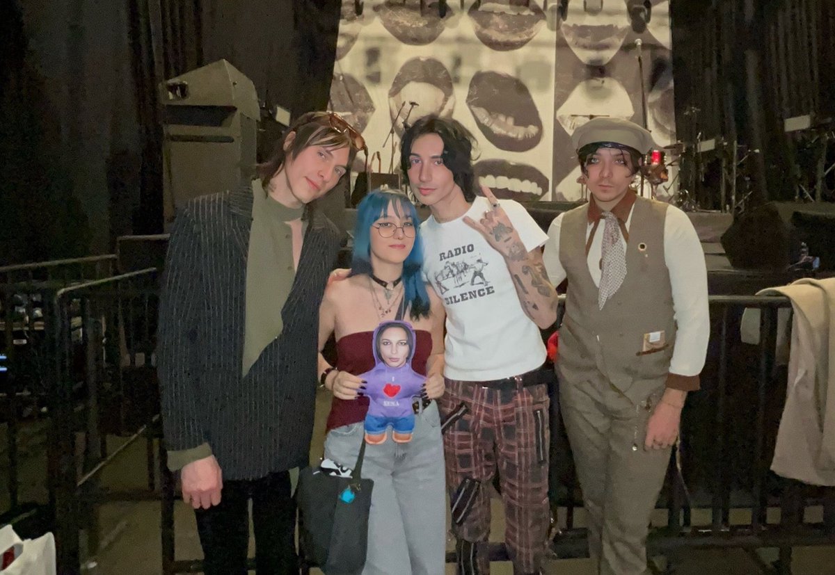 Last night was so much fun and full of chaos! I’m so glad I found second chance to met with you guys again 🖤 I love you with all my heart till death x <a href="/PalayeRoyale/">Palaye Royale</a> <a href="/SebastianDanzig/">Sebastian Danzig</a> <a href="/RemingtonLeith/">Remington Leith❌❌❌</a>