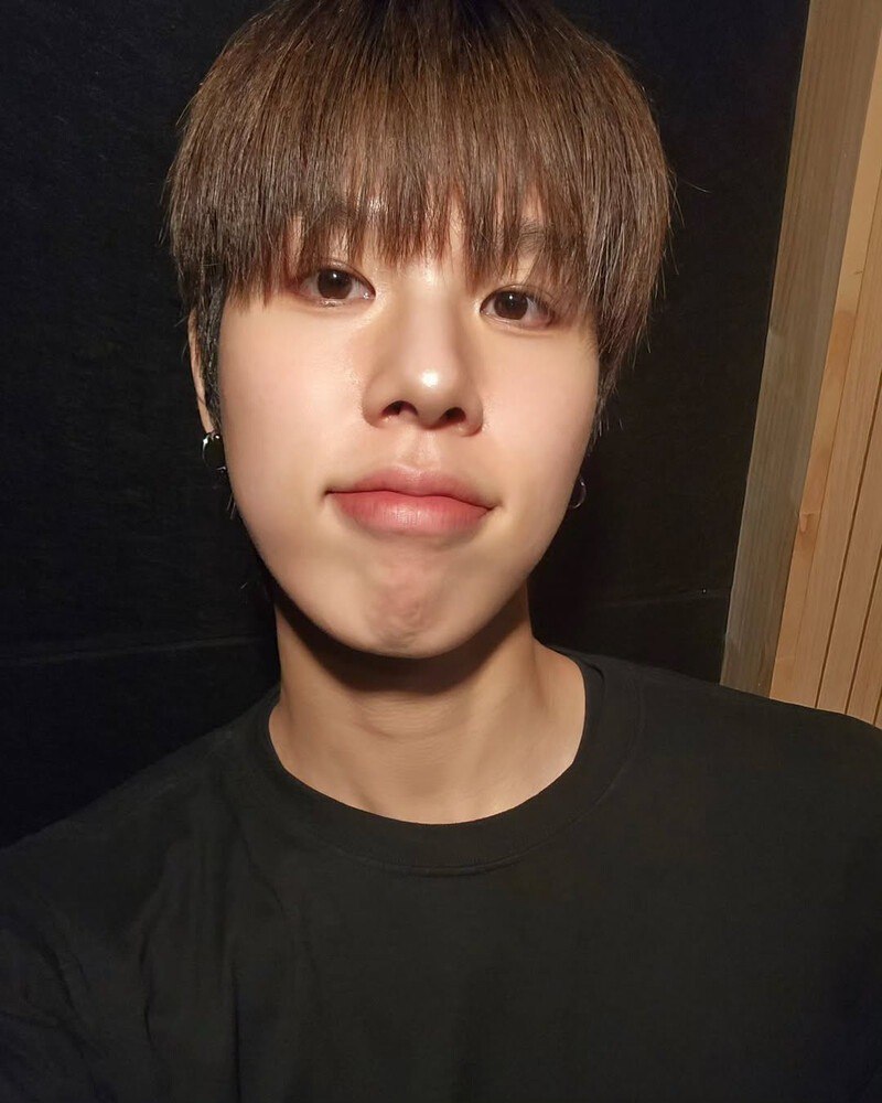 kbgmedia's tweet photo. Happy birthday to #JEONGYOON from #WEUS https://t.co/UDtnphRB5V