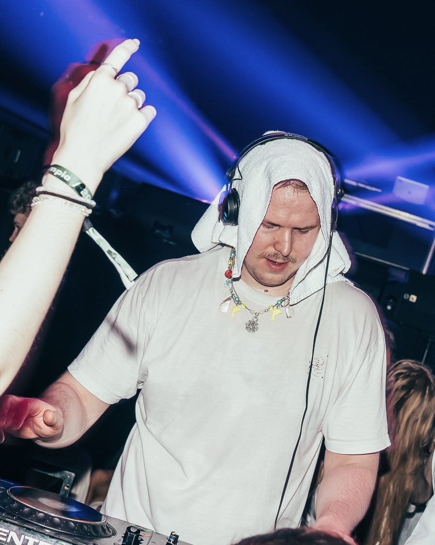 big pile of new dates added

ronyrex.com/#tourdates

see u soon &lt; 3