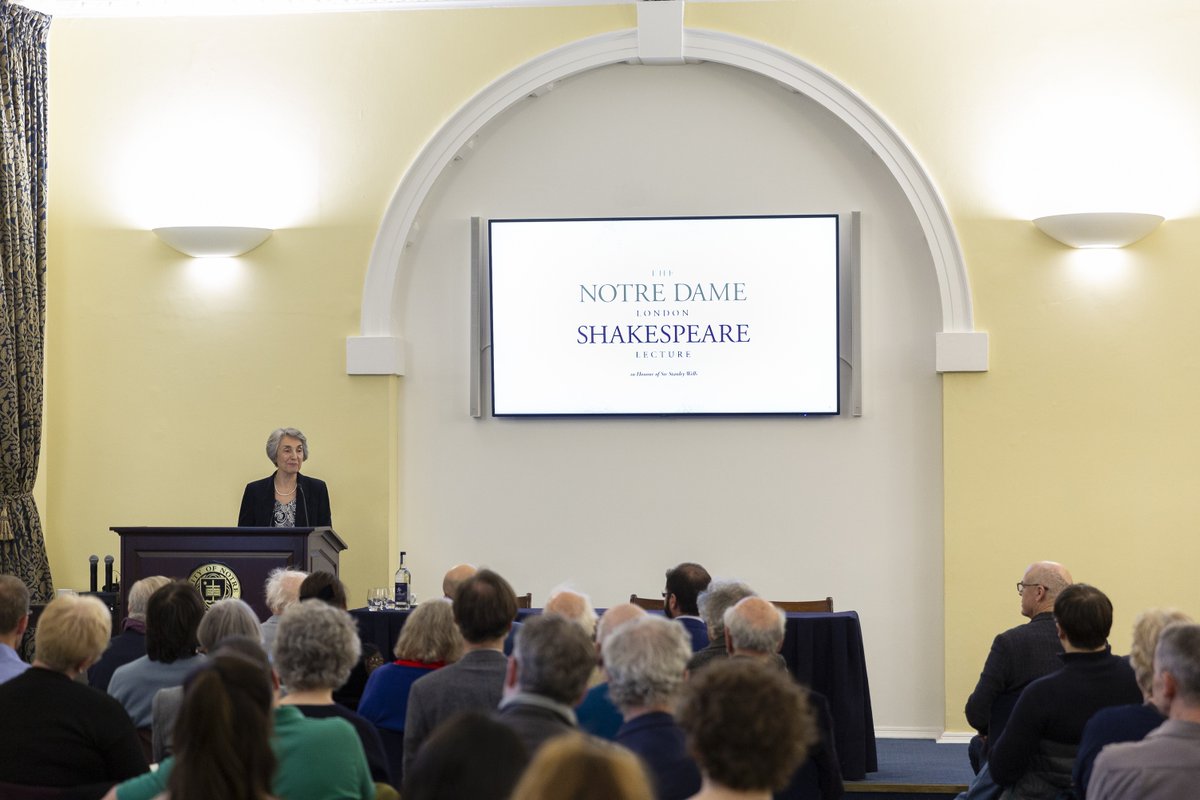 Notre Dame London tweet media