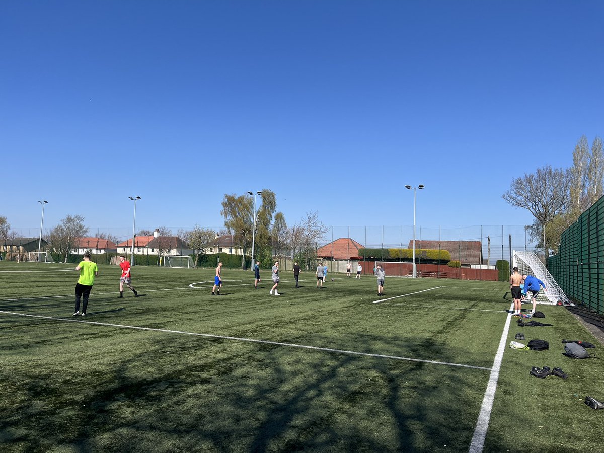 Thursday Easter football with <a href="/StonelawHS/">Stonelaw High School</a> Pathfinders great turnout once again with 18 young people taking part in the Easter provision, Old school world Cuppy Doubles in the ☀️ 🌞 ☀️ ⚽️⚽️⚽️⚽️⚽️