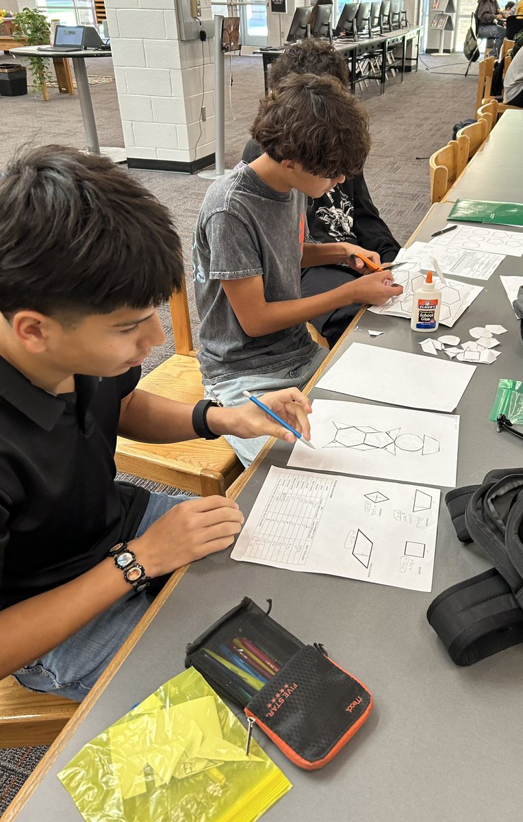 Alvin HS Library tweet media