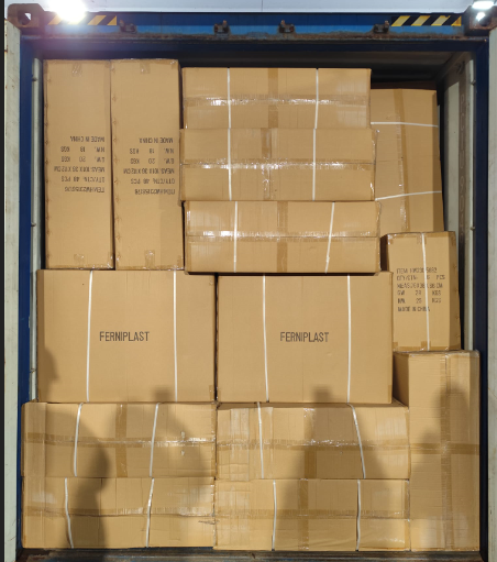 Más de 8.000 muñecas con accesorios fueron incautadas en el Puerto de Montevideo, con un valor cercano a los U$S 600.000. bit.ly/44nQ775