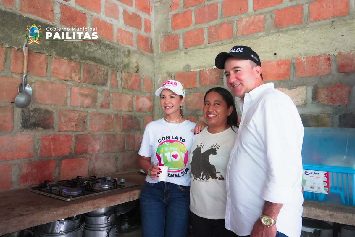prensaalcaldiap's tweet photo. ¡Un gran día en Pailitas! 
Celebramos la inauguración de una Mega Aula en la I.E. Colcarmen, rendimos homenaje a las víctimas del conflicto armado y dimos la bienvenida al gas natural en Palestina y La Floresta. ¡Gracias a la Gobernadora y al Alcalde @ElChamoPailitas https://t.co/noLse4xC4h