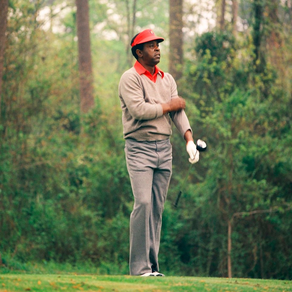 50YearsAgoLive's tweet image. Lee Elder becomes the first black golfer to play in the Masters’ Tournament. 

He has received large volumes of hate mail and death threats in the past two weeks, compelling him to live out of hotels and hire bodyguards. 

On tour he is constantly bothered by unruly fans who…