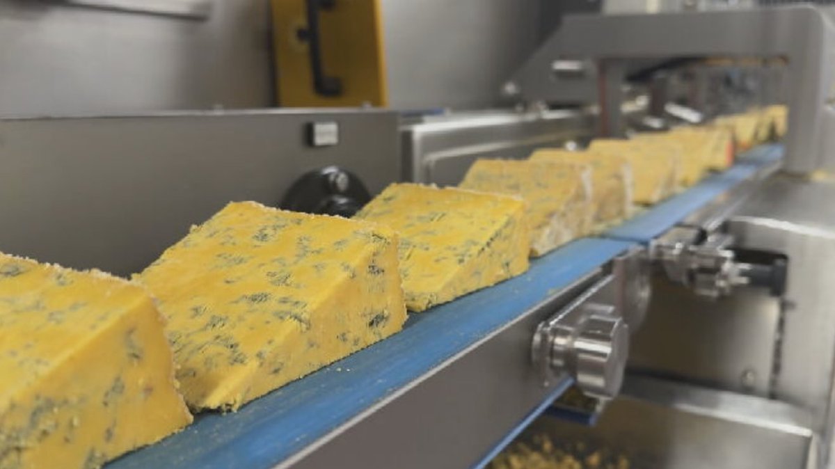 Nick Reid (@nickreiditv) on Twitter photo I've been at Long Clawson Dairy, in Leicestershire, today talking to staff about the impact of President Donald Trump's tariffs. The business says the levy could cost them an extra £1 million on their US business each year. I'll have more on <a href="/ITVCentral/">ITV News Central</a> at 6pm. I've been at Long Clawson Dairy, in Leicestershire, today talking to staff about the impact of President Donald Trump's tariffs. The business says the levy could cost them an extra £1 million on their US business each year. I'll have more on <a href="/ITVCentral/">ITV News Central</a> at 6pm.