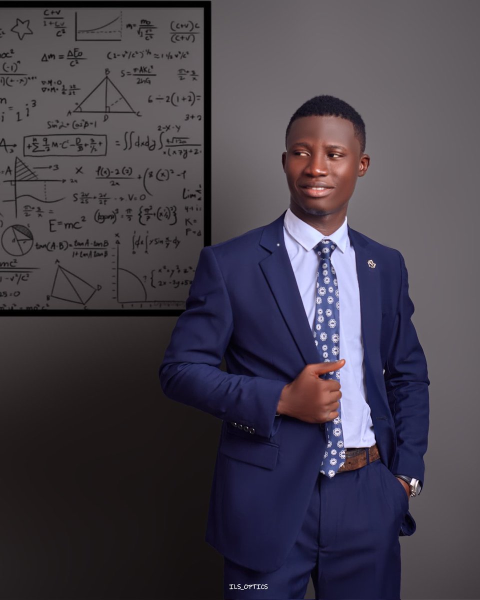 AdeoluTalabi's tweet photo. Faced back-to-back UTME exams, but persisted. Balanced academics with school politics, business &amp; professional courses. Graduated with 2nd Class Upper (4.16/5.00) in Economics! All thanks to God's sufficient grace 
#lasu28thconvocation https://t.co/BgtVAhW25A