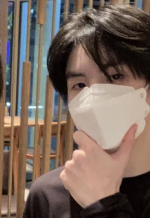 phuaa_luver1599's tweet photo. โห อย่างหล่ออ่ะธัชชัย
#PHUTATCHAI #PHUTATCHAI20thGAW https://t.co/JcBOYYkdCs