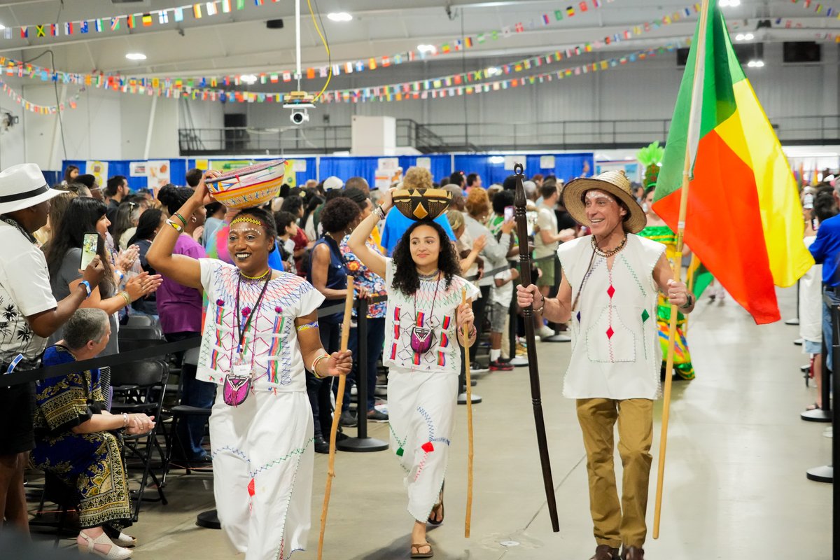 DDSN had a great time at the Columbia International Festival connecting with families from all over the world! 

Our table was a big hit—especially with the kids—handing out fun puzzle toys, giveaways, and helpful resources.

Events like this remind us how vibrant and diverse our
