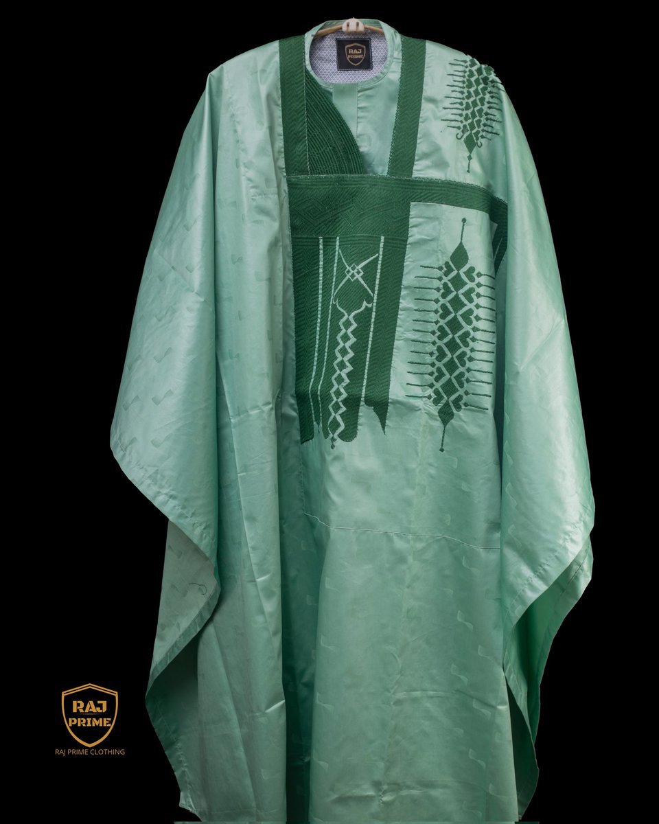 r_p_clothing's tweet photo. #RajPrimeBabbanRiga with Handmade Embroidery
๐ท๏ธ โฆ100,000
๐+2348090650925 https://t.co/u9P3s5FTwL