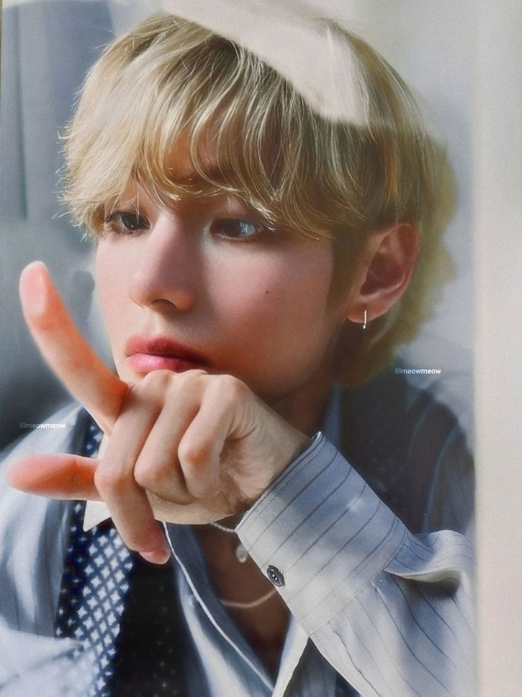 notcelesteatall's tweet photo. #taekookau [a/b/o] Taehyung is an anomaly. He has no subgender. He never presented but this fact had never bothered him until he finds himself struggling to adjust to Jungkook's swollen knot.

It was an accident, Jk never knots him. It opens his eyes about Jk's hidden desires. https://t.co/SVBCAez68r