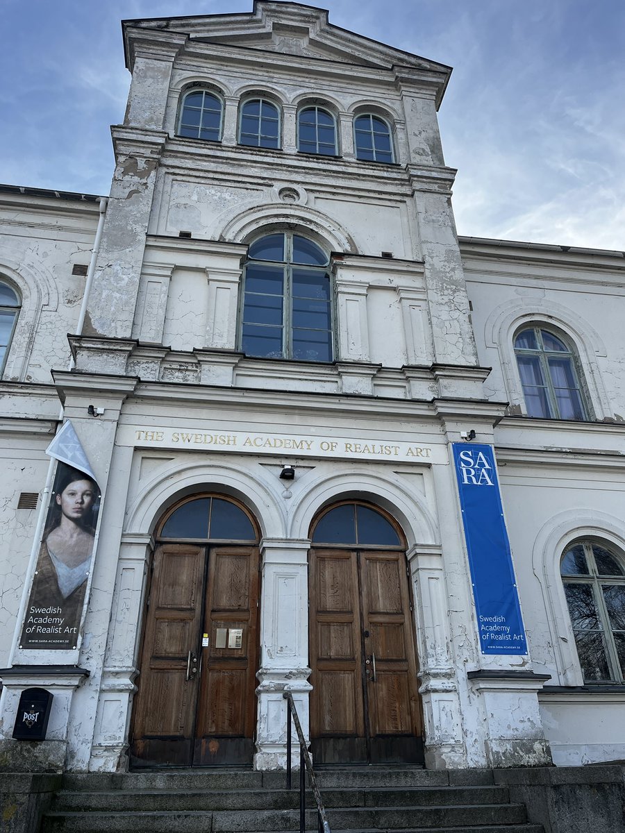 miss_Grey_76's tweet image. Kvällens arbetsplats #kroki #modell