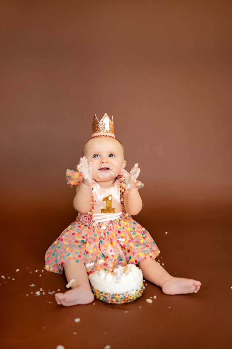 Happy 1st birthday to my baby girl! I love you you Huntlee Holt Walden! <a href="/Jaycie_Walden/">Jaycie Walden</a>