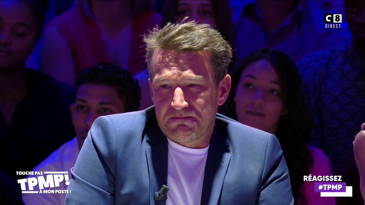 larueofficiel's tweet photo. 🇫🇷 MÉDIAS - #BenjaminCastaldi quitte la matinale d’#Europe2 🎙️ #SébastienCauet pressenti pour le remplacer dès le 22 avril !
➡️ Plus d’infos : 👇
https://t.co/pmBuuKJ5t1 https://t.co/pQrNMUdMZ7