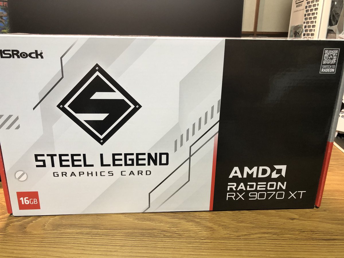 tome_cruise's tweet photo. と言うわけで、ついに買いました❗️
#asrock #AMD #自作PC #gradeon https://t.co/dxvb7PWdyI