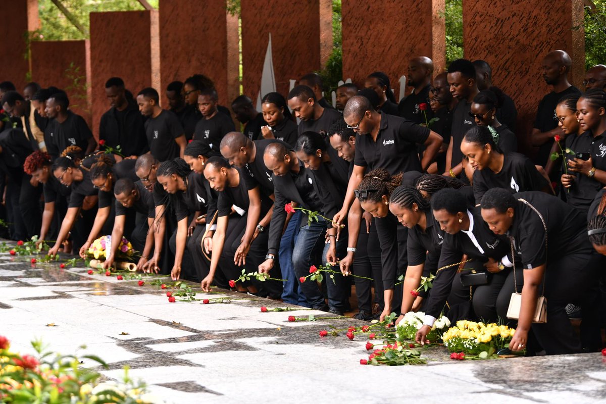Rwanda Food and Drugs Authority (@rwandafda) on Twitter photo Muri aka kanya ku Rwibutso rwa Jenoside rwa Kigali (<a href="/Kigali_Memorial/">Kigali Genocide Memorial</a> ), abakozi b’Ikigo gishinzwe Kugenzura Ibiribwa n’Imiti mu Rwanda (<a href="/RwandaFDA/">Rwanda Food and Drugs Authority</a>), bari mu gikorwa cyo Kwibuka ku nshuro ya 31 Jenoside yakorewe Abatutsi mu 1994.
#Kwibuka31 Muri aka kanya ku Rwibutso rwa Jenoside rwa Kigali (<a href="/Kigali_Memorial/">Kigali Genocide Memorial</a> ), abakozi b’Ikigo gishinzwe Kugenzura Ibiribwa n’Imiti mu Rwanda (<a href="/RwandaFDA/">Rwanda Food and Drugs Authority</a>), bari mu gikorwa cyo Kwibuka ku nshuro ya 31 Jenoside yakorewe Abatutsi mu 1994.
#Kwibuka31